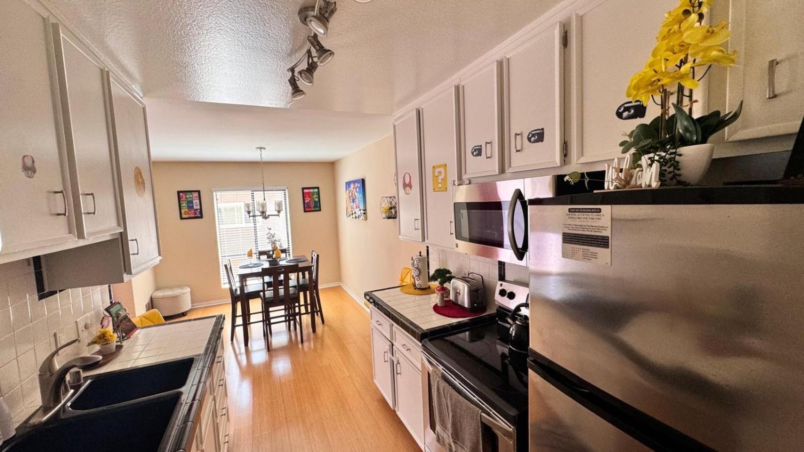 Mario, Harry Potter, Disney & Not Themed Loft Universal Studios 10Min Loft Apartment Los Angeles Ngoại thất bức ảnh